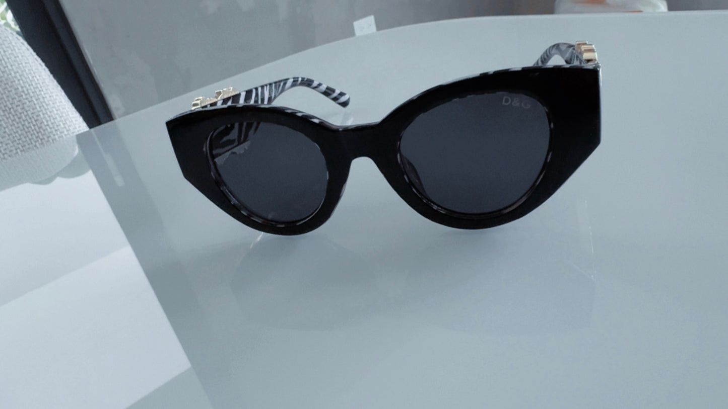 D BLACK AND GOLD ZEBRA SUNGLASSES