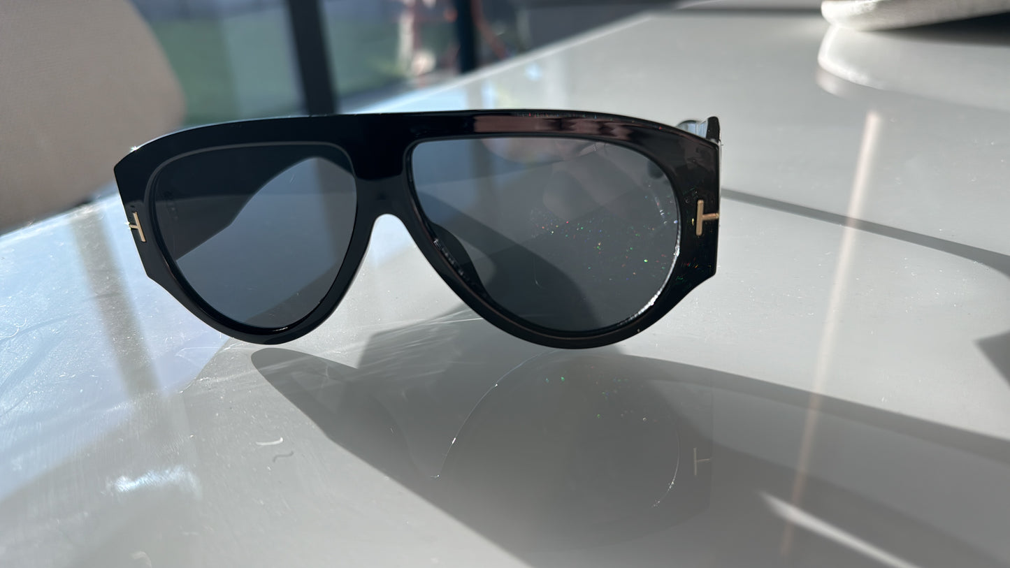 T COLORS SUNGLASSES REG 22