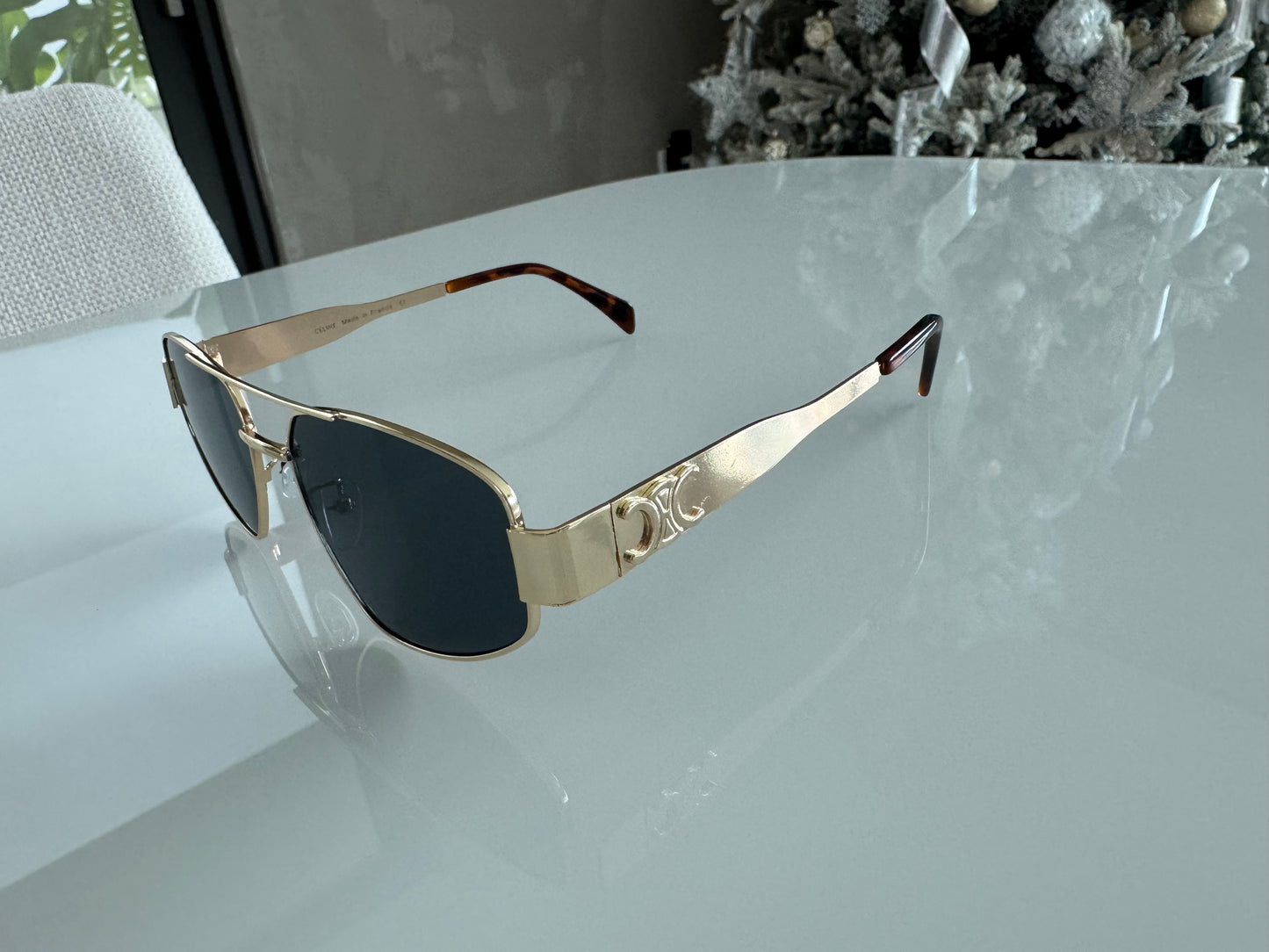 C COLORS SILVER GOLD SUNGLASSES