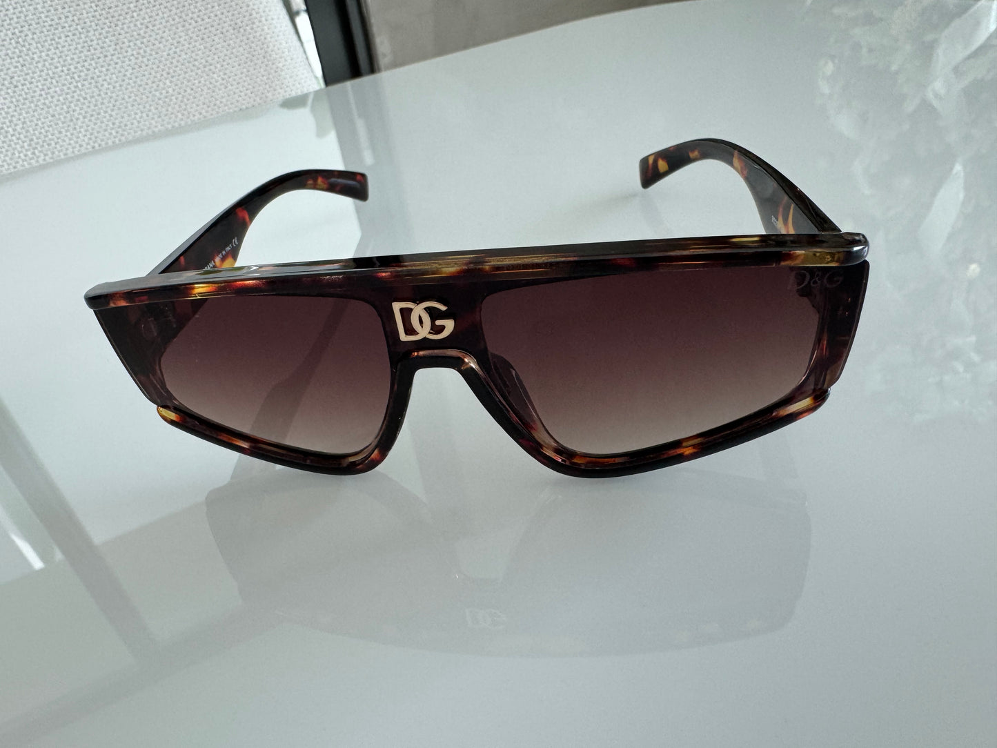 D COLORS BROWN SILVER BLACK PRINT SUNGLASSES