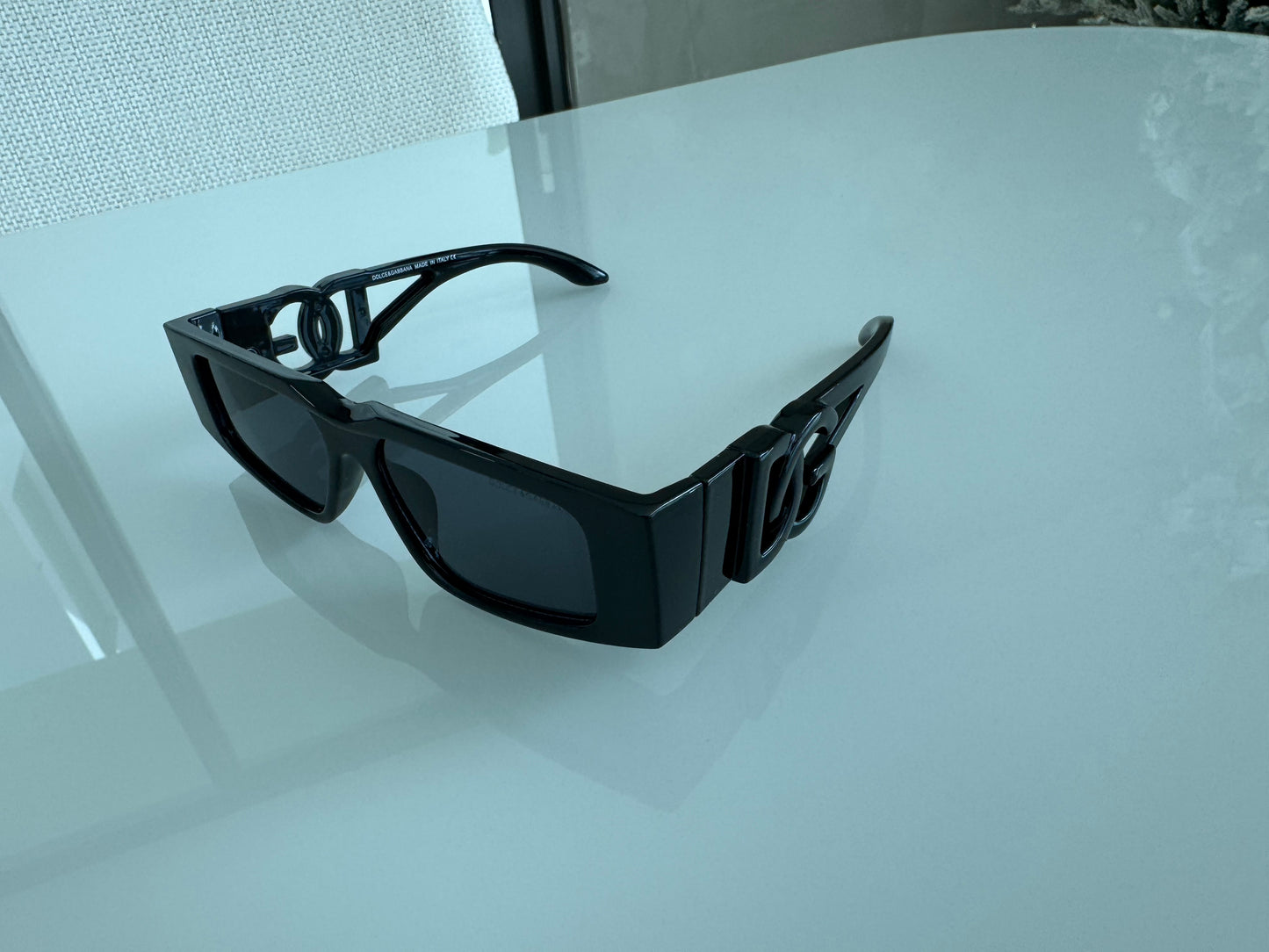 D COLORS BLACK BROWN BEIGE SUNGLASSES