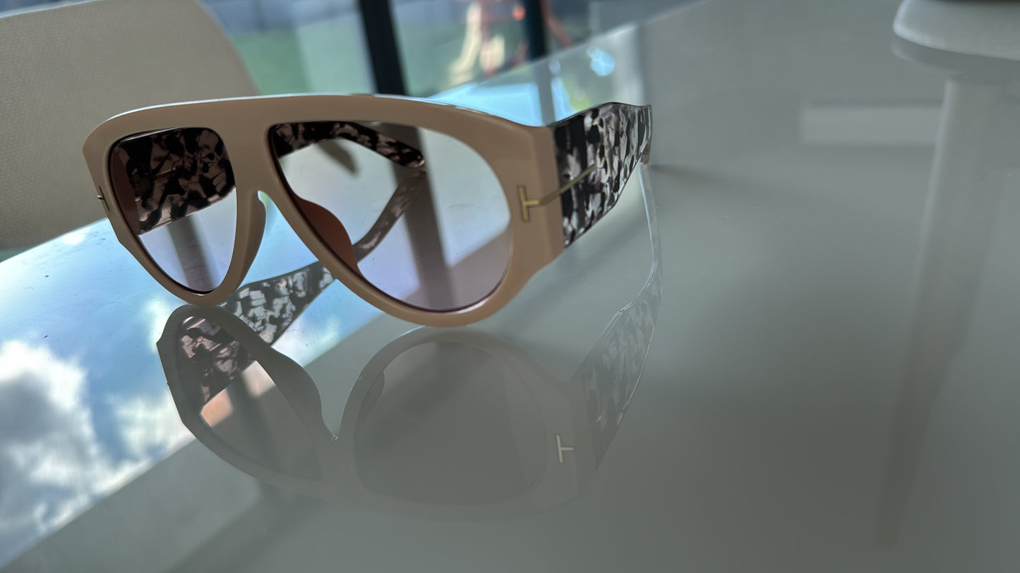 T COLORS SUNGLASSES REG 22