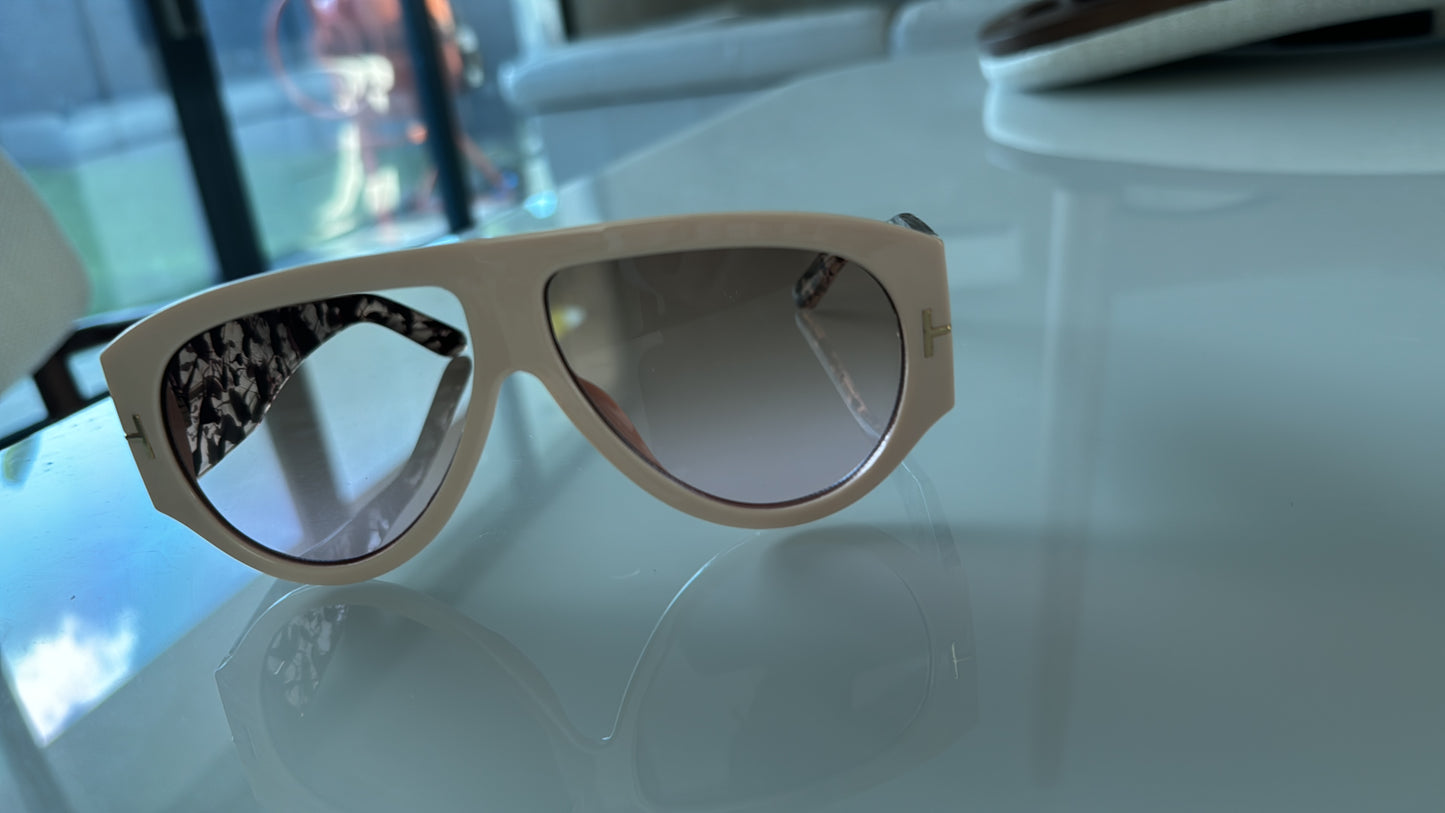 T COLORS SUNGLASSES REG 22