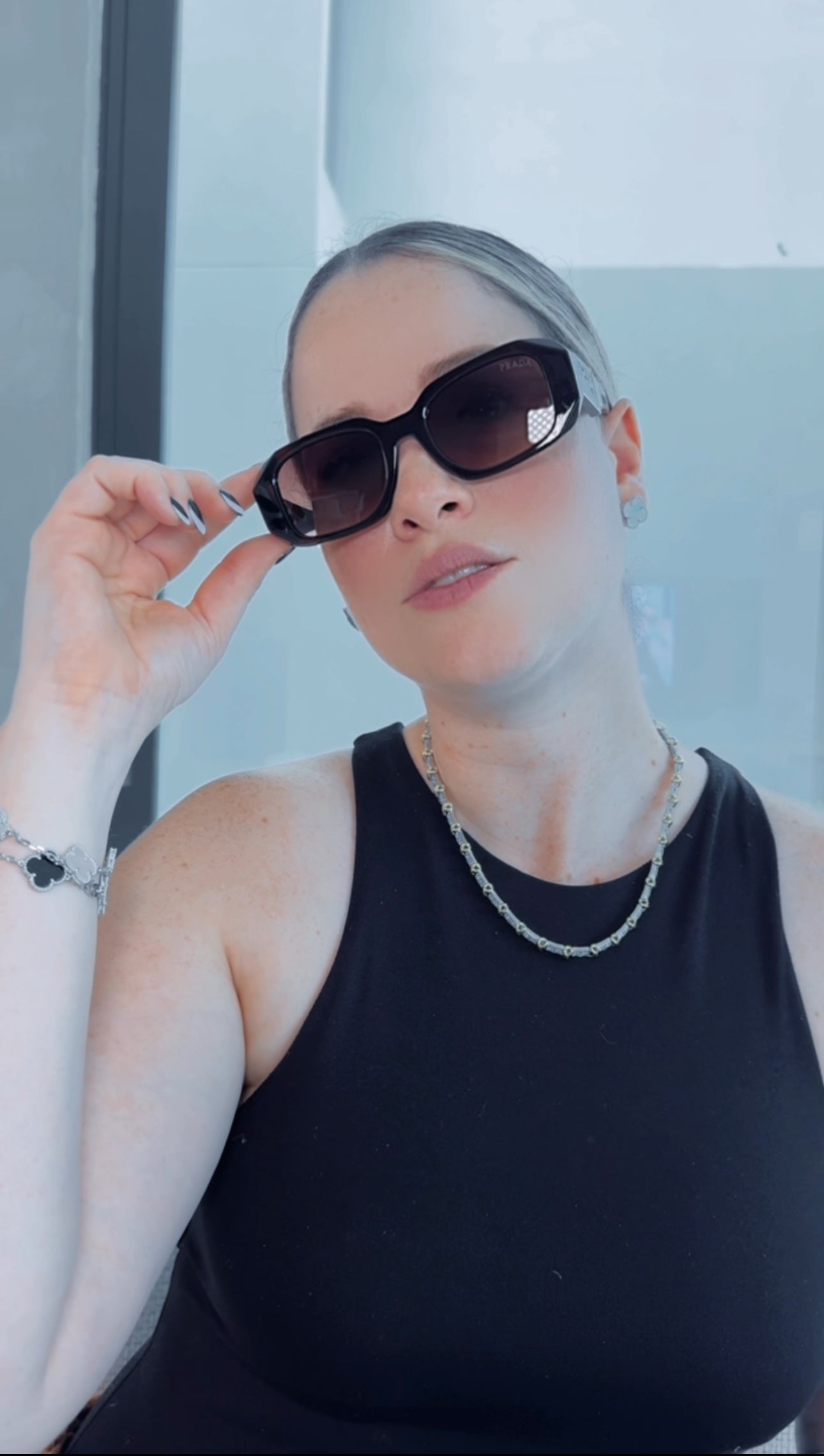P BROWN & GRAY SUNGLASSES