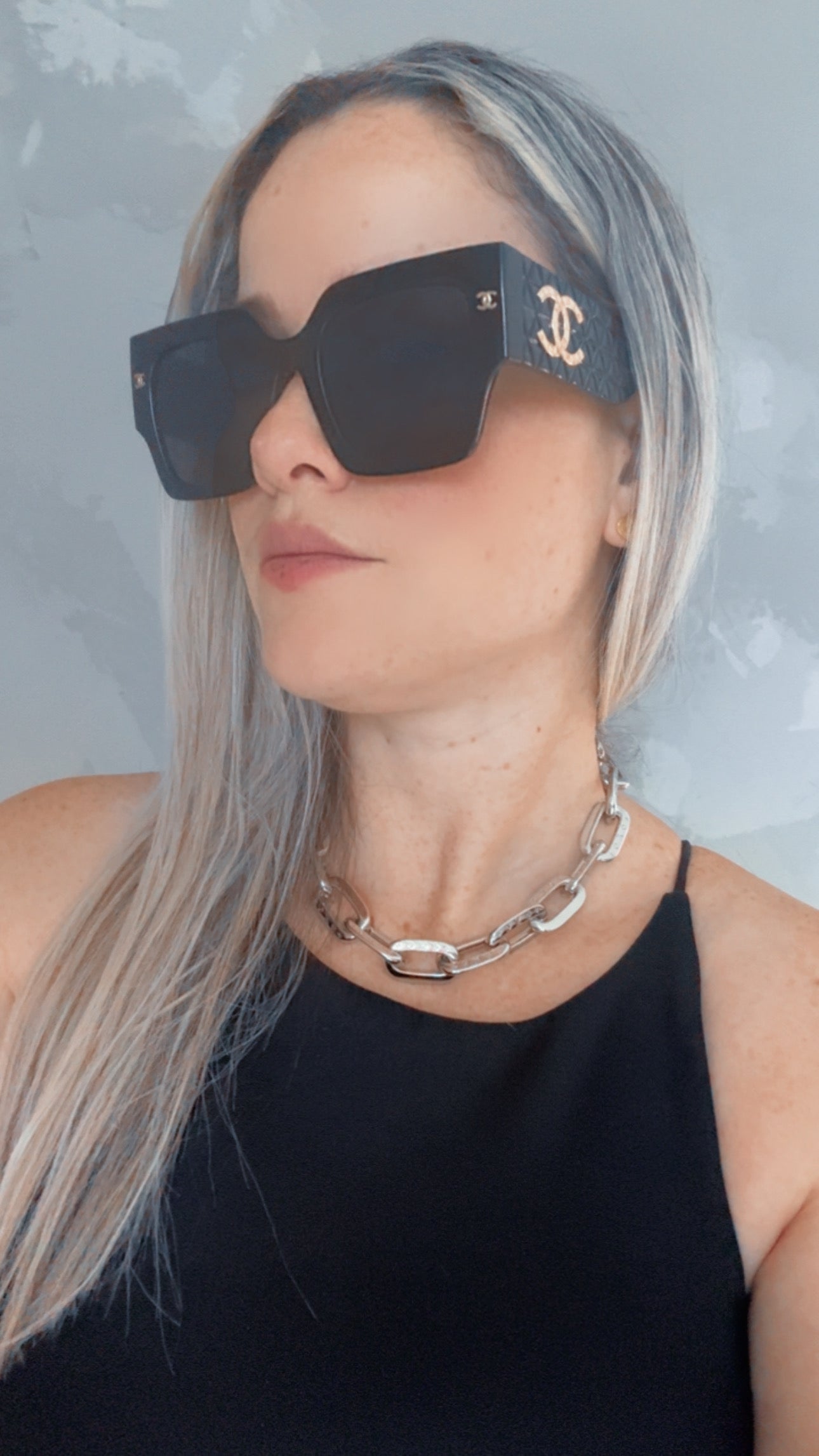C BLACK AND GOLD SUNGLASSES