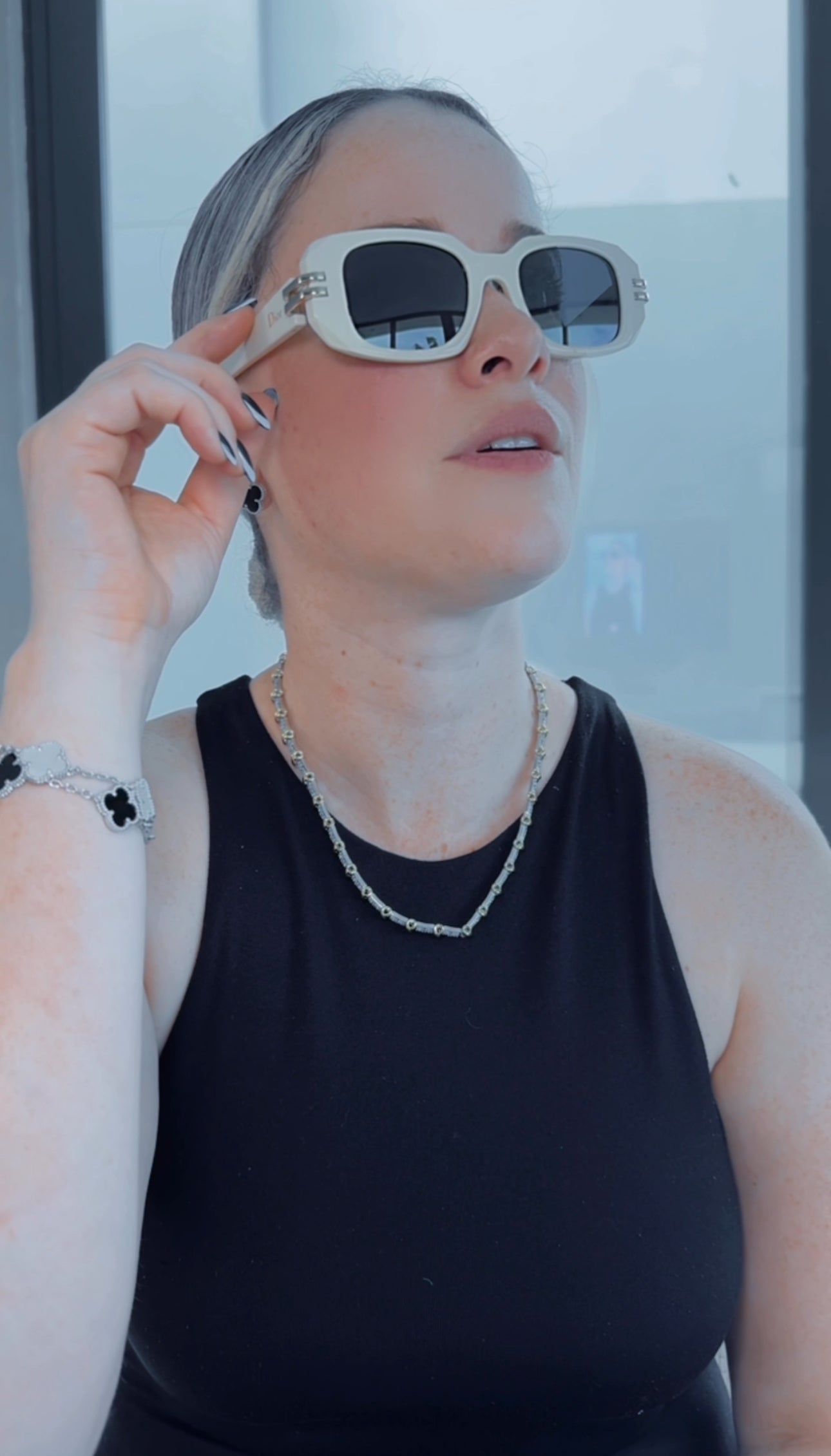 D BEIGE SUNGLASSES
