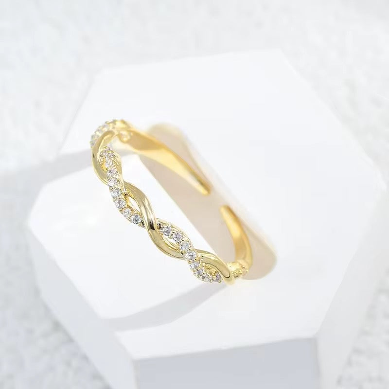 CRYSTAL GOLD RING 14K GOLD PLATED