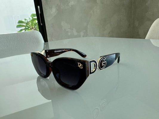 D BROWN SUNGLASSES