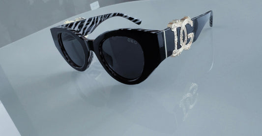 D BLACK AND GOLD ZEBRA SUNGLASSES