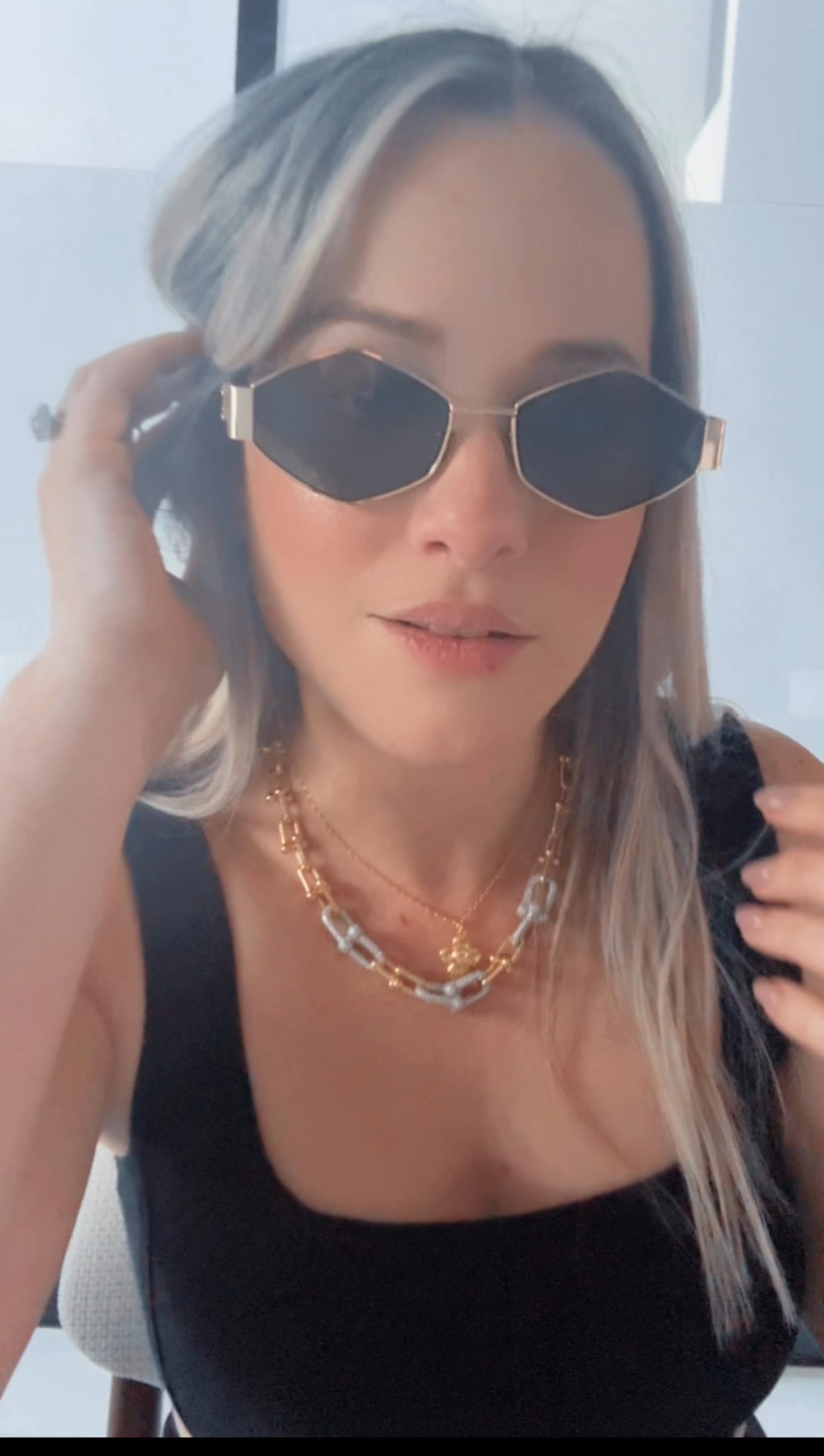 C BLACK&GOLD HEXAGONAL SUNGLASSES REF 2