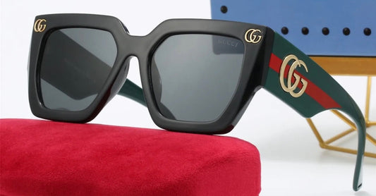 G GREEN & RED SUNGLASSES