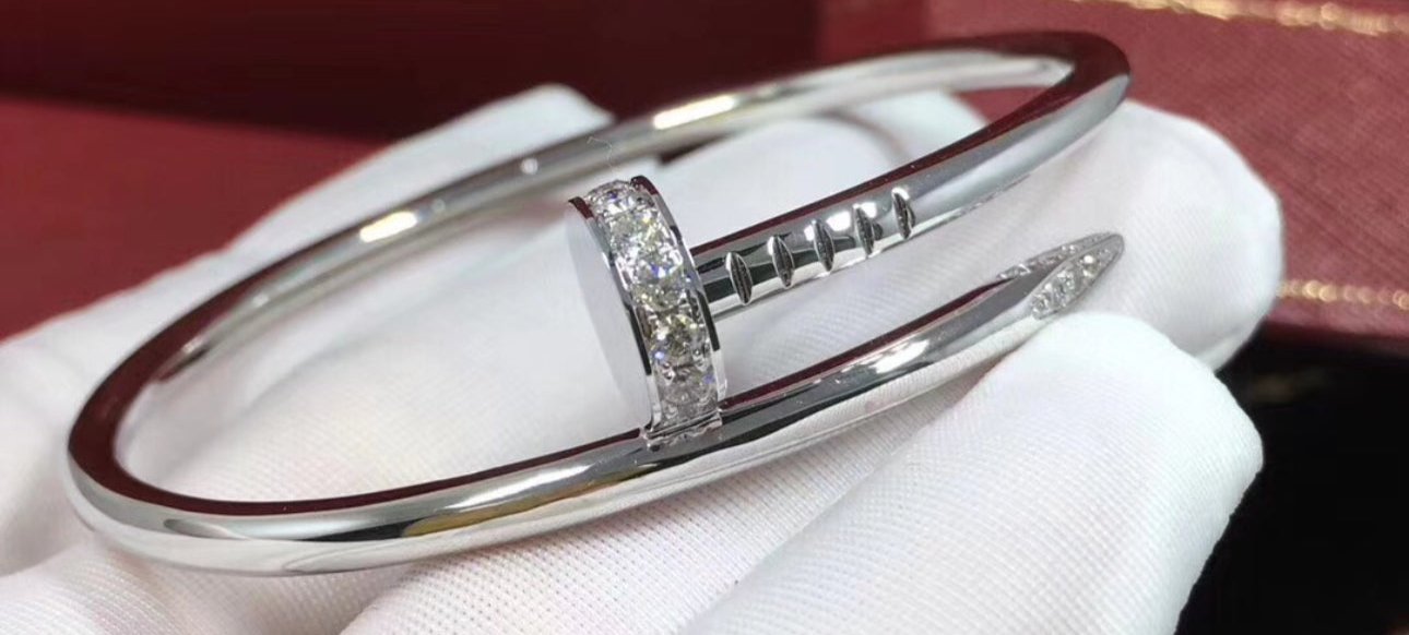 C COLORS GOLD SILVER BLACK CLAVO RHINESTONES BRACELET