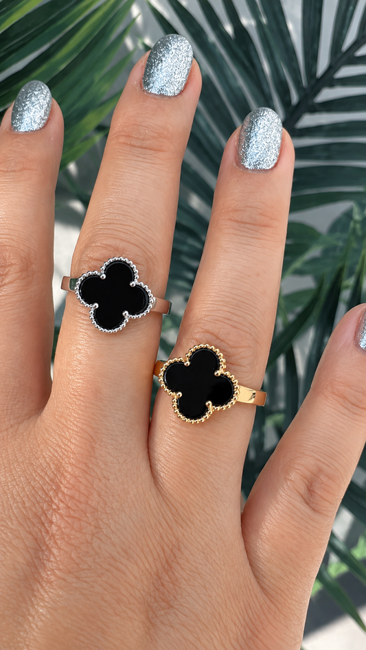 V SILVER BLACK GOLD RING