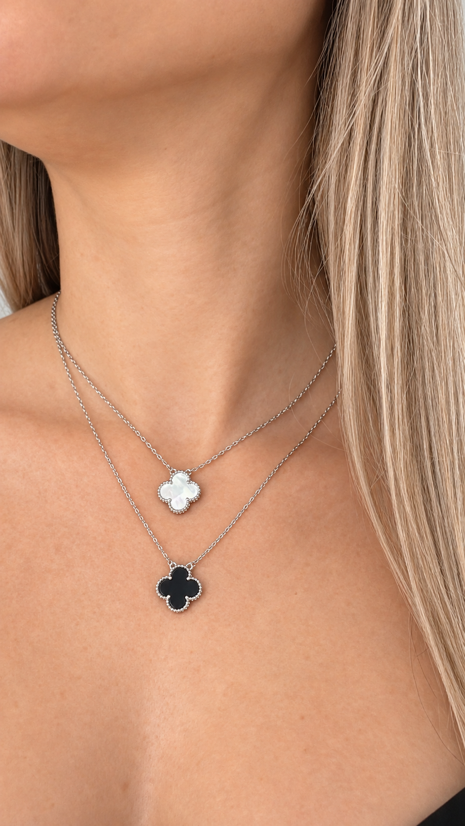 VC COLORS BLACK WHITE SILVER GOLD NECKLACE
