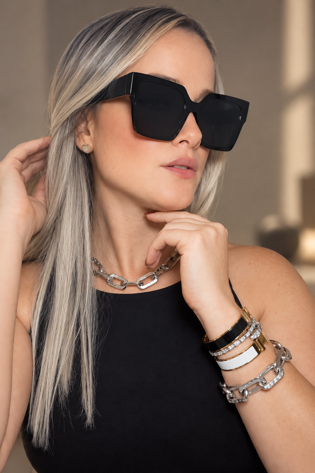 P COLORS BLACK WHITE BLUE GOLD SUNGLASSES