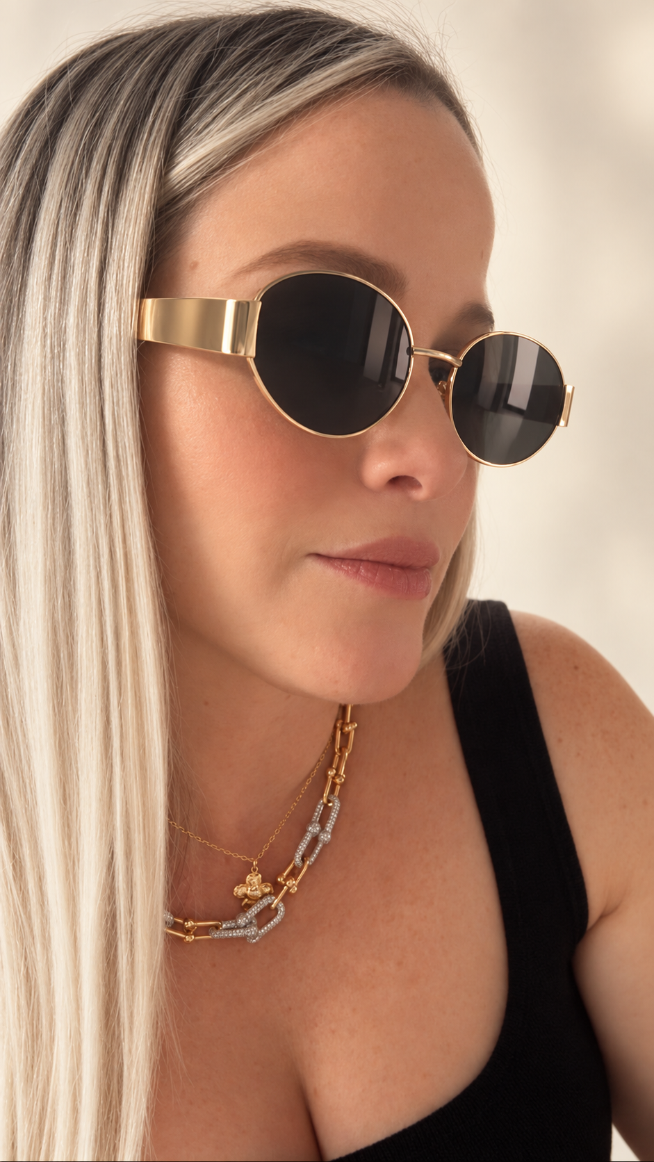 C BLACK&GOLD SUNGLASSES REF 3