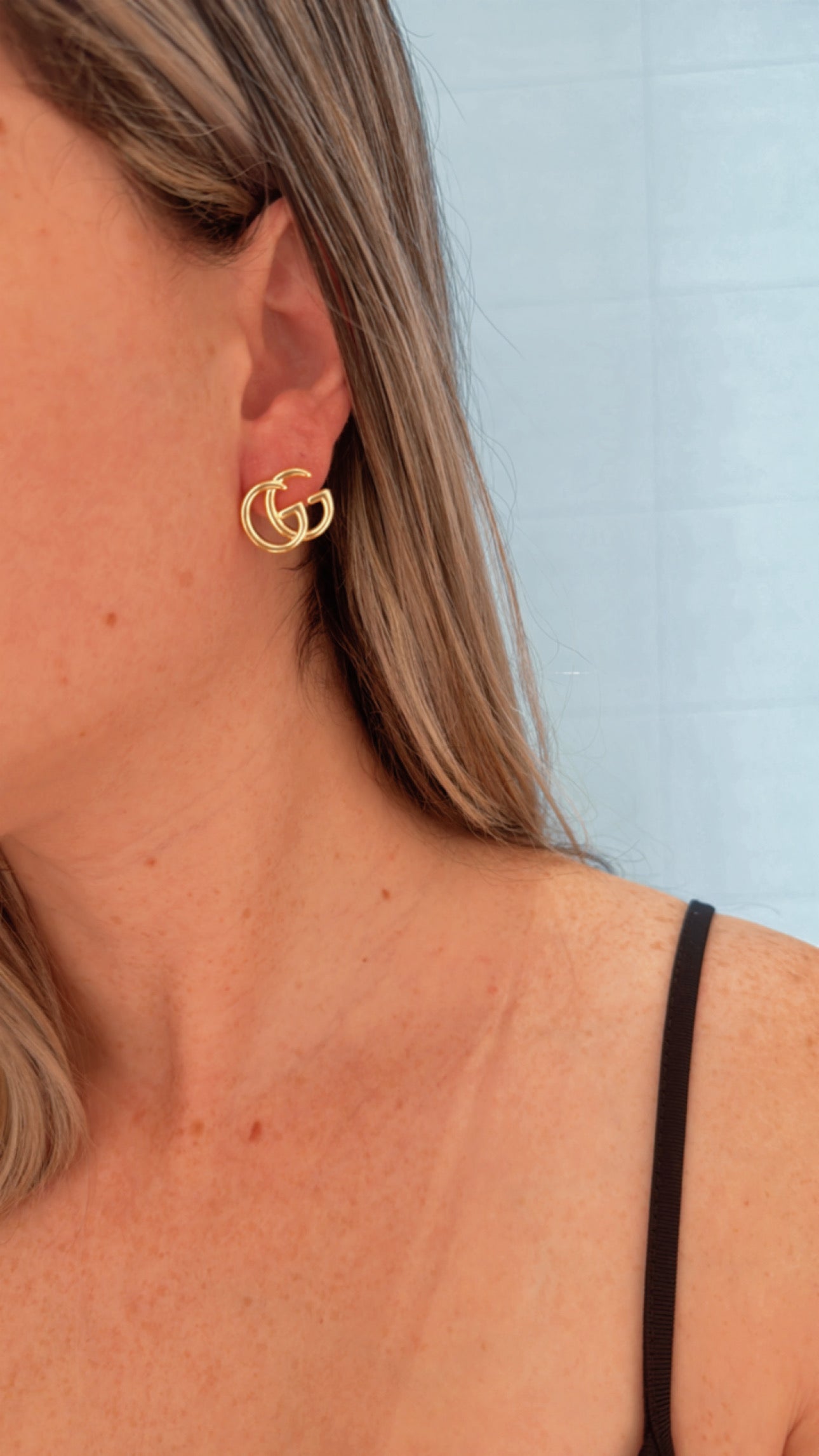 G GOLD EARRINGS
