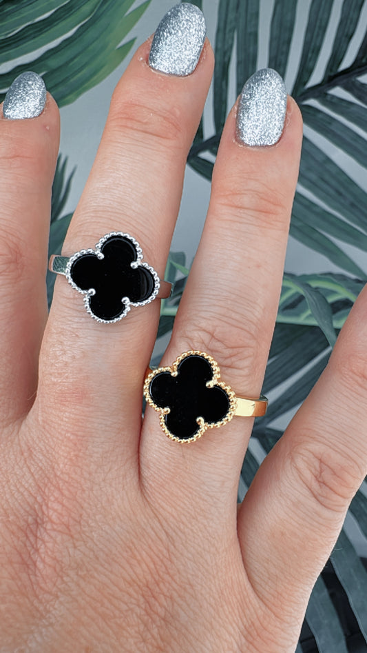 V SILVER BLACK GOLD RING