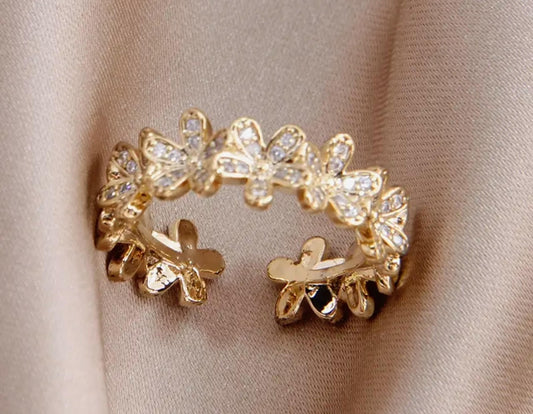 GOLD ZIRCONIA FLOWERS RING