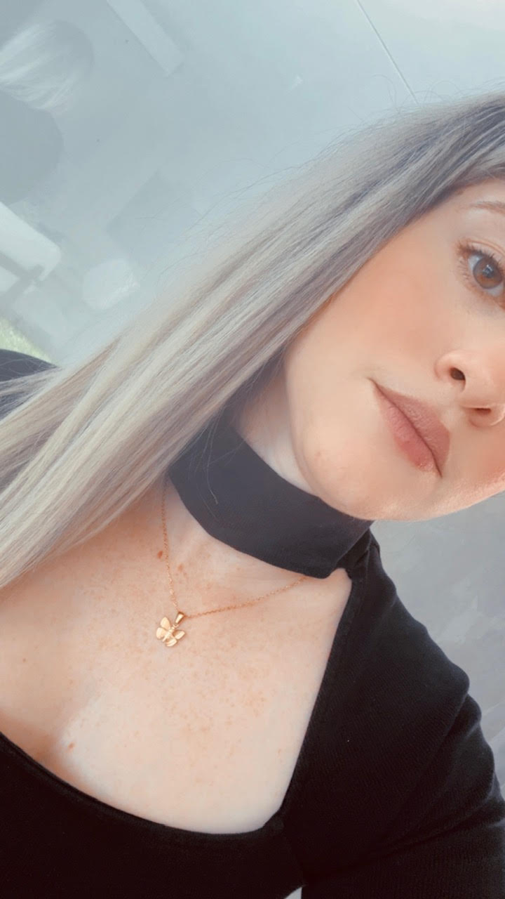 GOLD BUTTERFLY NECKLACE